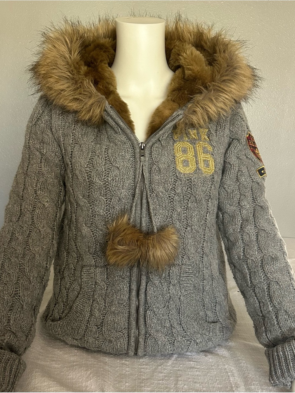 Vtg VS PINK Angora Cable Knit Fur Hoodie Jacket Gray M / S McBling Y2K Grail